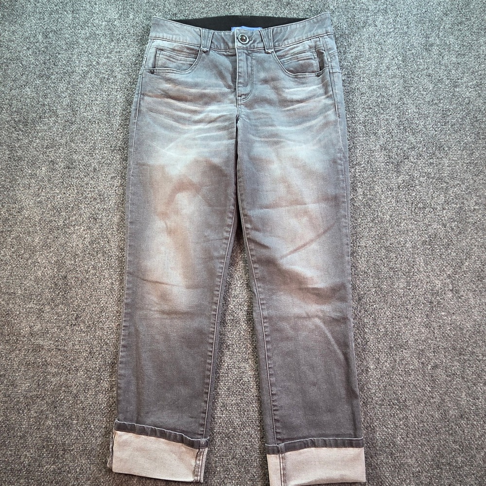 Democracy Ab Solution Jeans Womens 8 Grey Straight Leg Cuffed Faded Stretch